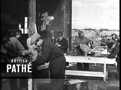 Italians Work For The Allies (1943)