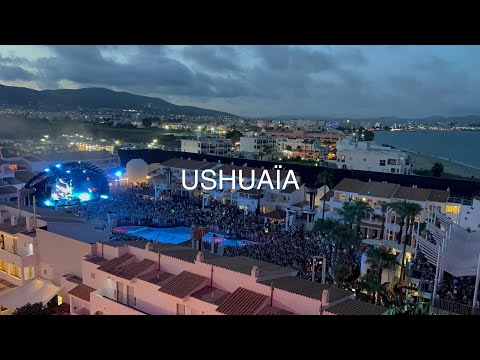Ushuaïa Tower | The Ushuaïa Experience | The Anything Can Happen Suite - Stage View Room Tour