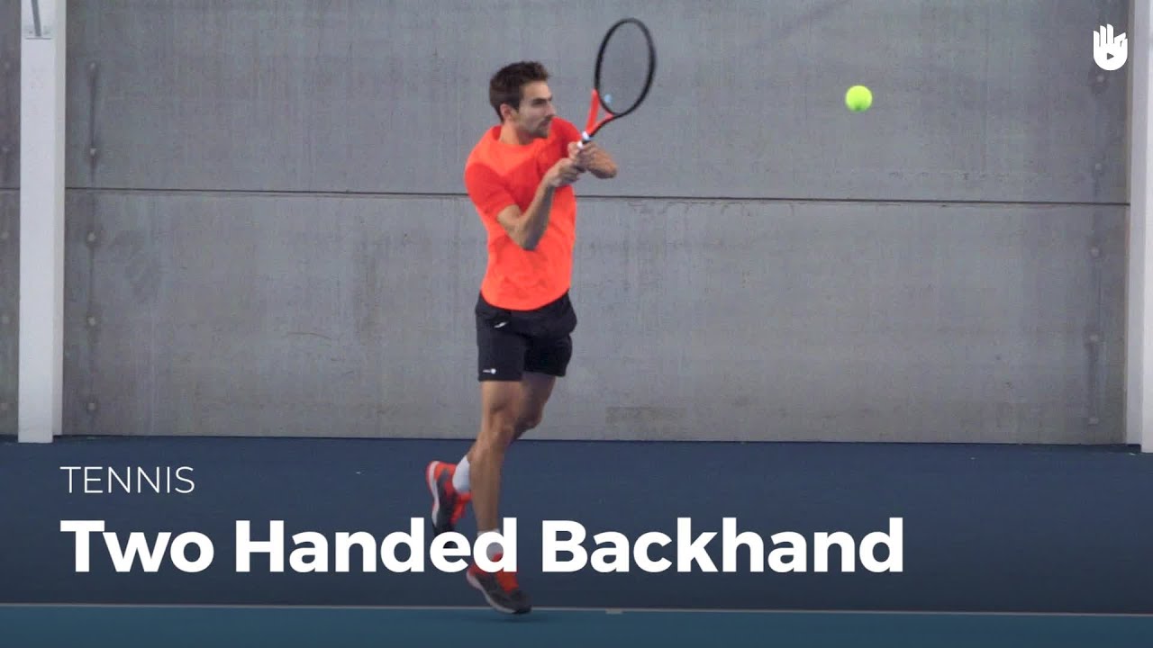 How to Hit a TwoHanded Backhand How to Play Tennis Sikana