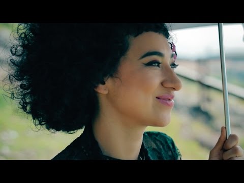Flor Amargo "Tiempo" Video Lyric