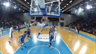 preview picture of video 'TOP5 : Fribourg Olymic Basket - Starwings 7/3/15'