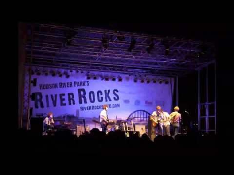 Deer Tick - La Bamba Live at River Rocks 8.11.2011