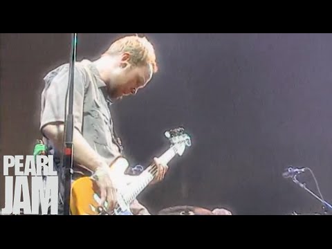 Evacuation - Touring Band 2000 - Pearl Jam