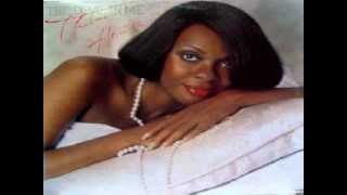 Thelma Houston - I'm Here Again - REMIX