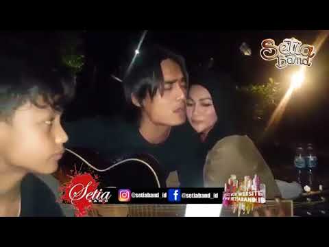 Charly and regina romantis banget