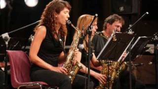 Este Jazz Band - Blues For Bessie