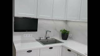 Неоклассическая угловая белая кухня с подсветкой Проект 80 фото 5