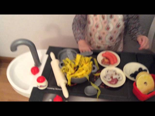 Vídeo relacionado con Kidoozie Just Imagine Little Chef - Juego de disfraz de cocina con accesorios, a partir de 3 años