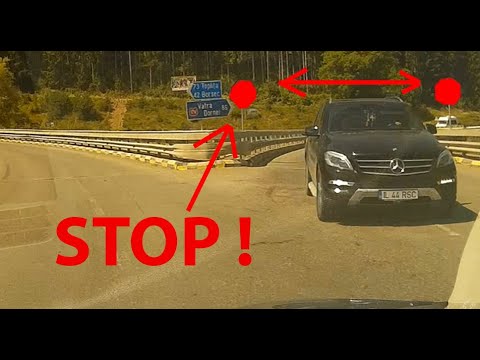 idiotul NU opreste la STOP!!!