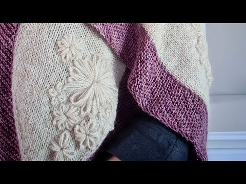 Yarnflakes Podcast 113 - Happy new year, textures and embroidery