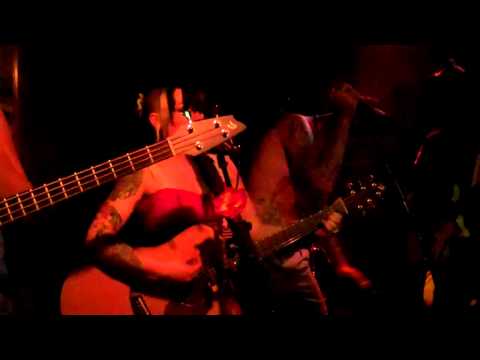 Jason and the Punknecks at the Redwood Bar, Part I