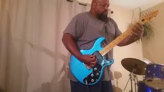Video thumbnail for 1983 Peavey T-25 by Gear n Eye