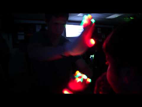 [FNL][5/18/12] [KV] Monster Glove Light Show [EmazingLights.com]