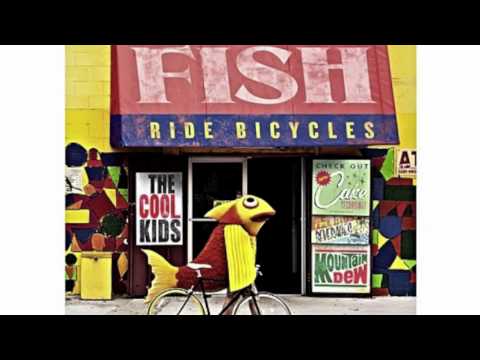 Video thumbnail for Flying Kites