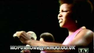 THE STAPLE SINGERS - I'LL TAKE YOU THERE. TV PERFORMANCE 1971.