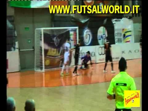 24/1/15 WINTER CUP  Asti Calcio a 5 vs Kaos Futsal ... semifinale 1