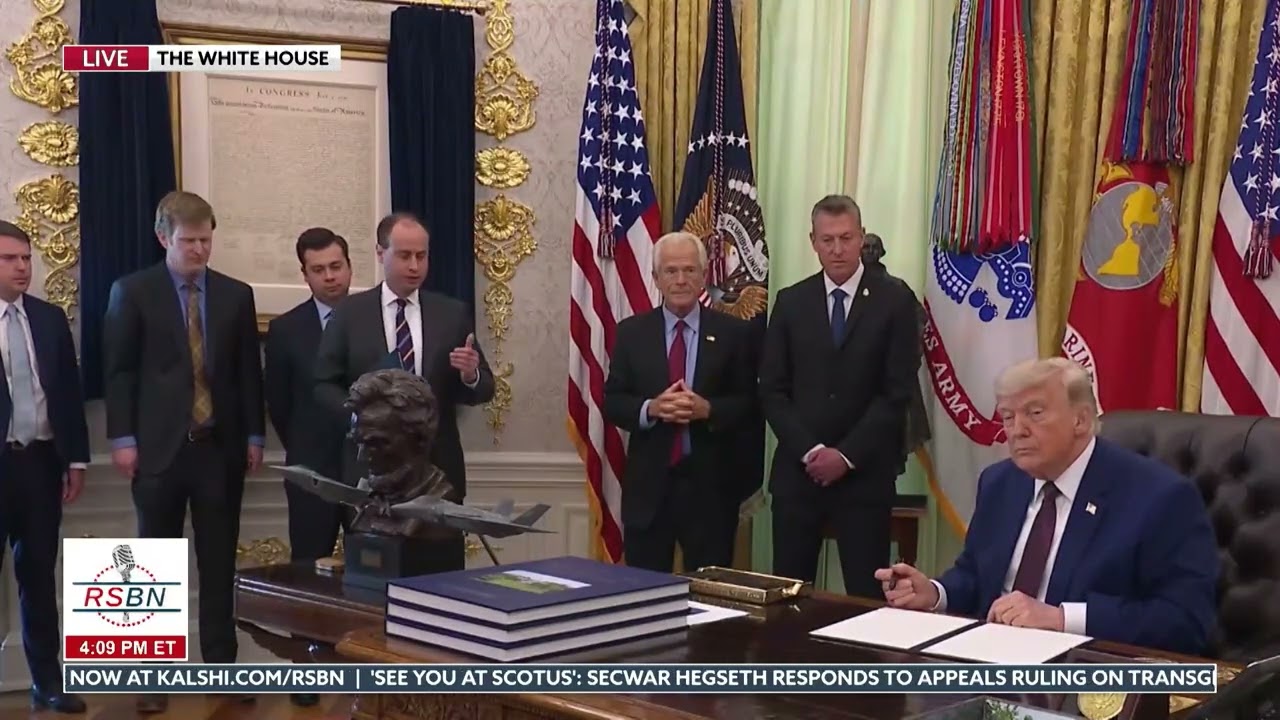 WATCH: President Trump Signs Executive Orders on Customs Protection and Federal Workforce - 06/03/26