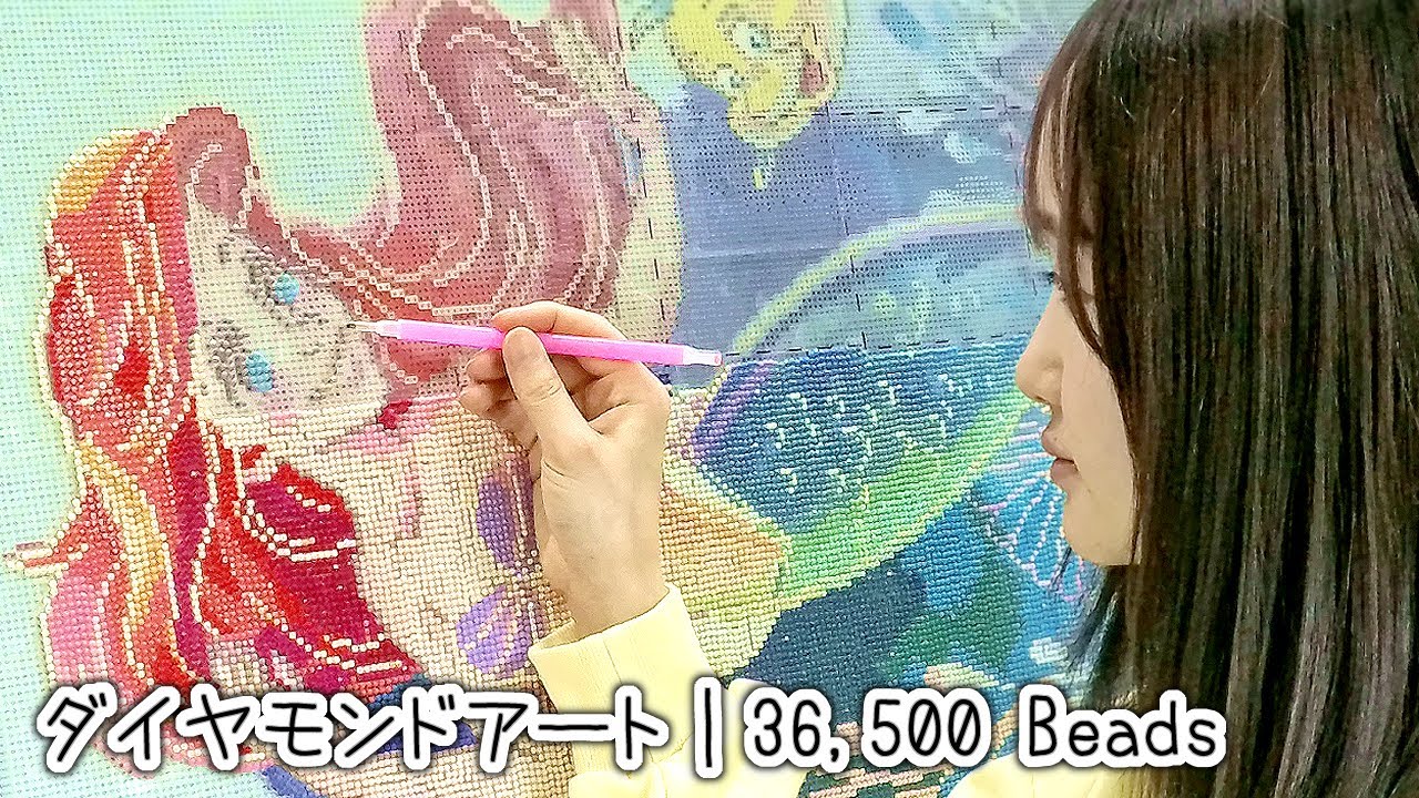 「拝啓、昔のわたしへ」ガラスに 36,500粒 のディズニーのダイヤモンドアート｜Diamond Art Painting