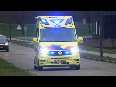 [Fiamm luchthoorn] A1, Otaris CR Ambulance 02-124 Drachten naar ongeval Ureterpervallaat Drachten