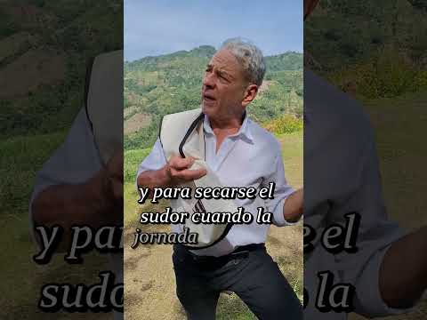 Mulera es un licor artesanal e innovador originario de Manzanares, caldas.