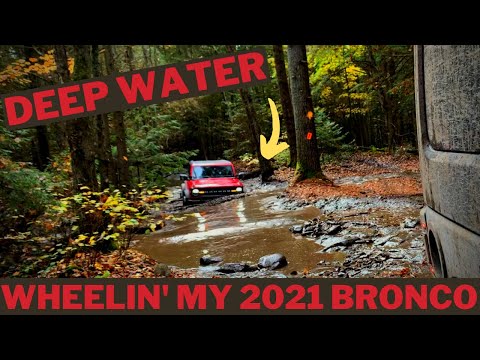 (4K) OFFROADING MY 2021 BRONCO ON 35'S - Concession Lake Trail Offroading