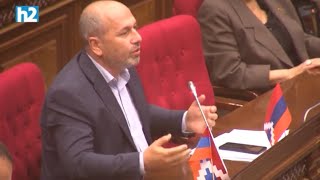 Ես ամաչում եմ․ դուք էդ մարդկանց կացարաններում եղե՞լ եք՝ քերել եք իրանց հողից, բերել ու․․․Նազարյան