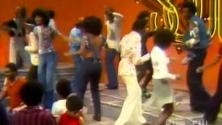 Soul Train Dancers (Four Tops - One Chain Don't Make No Prison) 1974