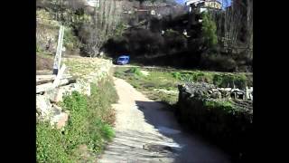 preview picture of video 'Rincones de la Sierra de Francia, Antiguo camino del basurero, Las Casas del Conde.'