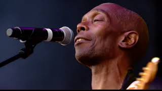 Faithless  -  Crazy Bal&#39; Heads  -  T In The Park