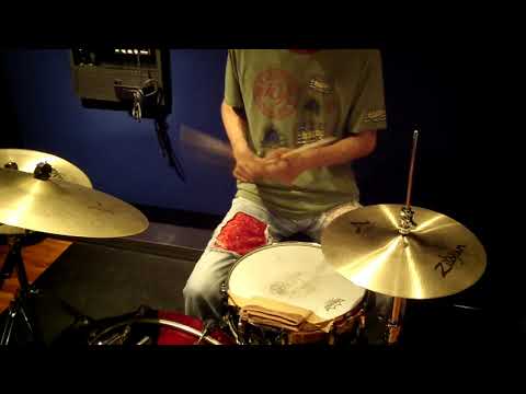 Cool JB Funk Groove #2 ( Jamire Williams Style ) - Drum Lesson #382