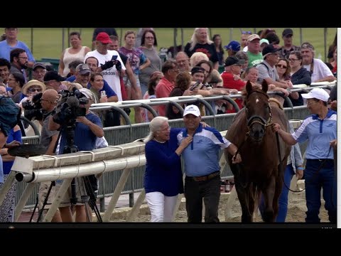 A look back at the memories of the incredible Smarty Jones with his fans and connections.