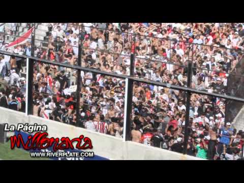 ""Esta es la banda loca del Millonario..." River Plate" Barra: Los Borrachos del Tablón • Club: River Plate