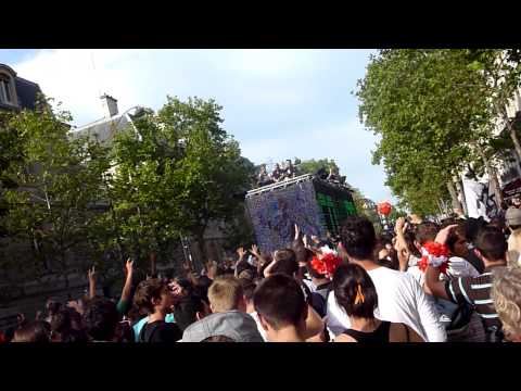 Axwell Live @ Techno Parade Paris 19.09.09