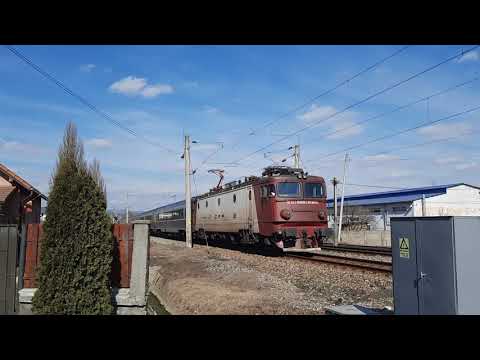 IR 1833 Iaşi - Timișoara Nord la ieşire din Dej Călători