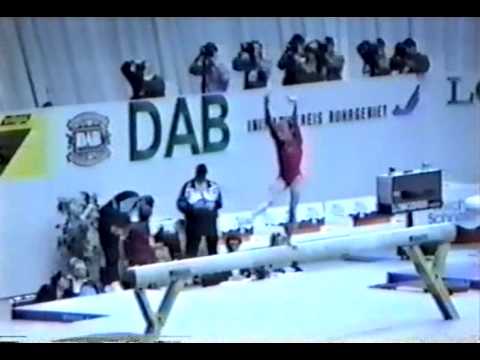 4th TC RUS Dina Kochetkova BB   1994 Dortmund World Gymnastics Championships 9 475