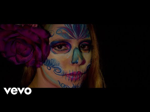 Video No Voy A Llorar (Versión Día De Muertos) de Majo Aguilar