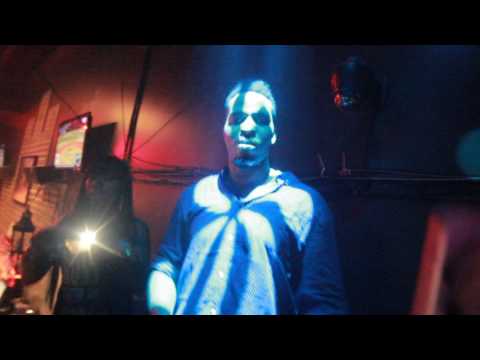 DJ XPLOSIVE LIVE IN PITTSBURGH