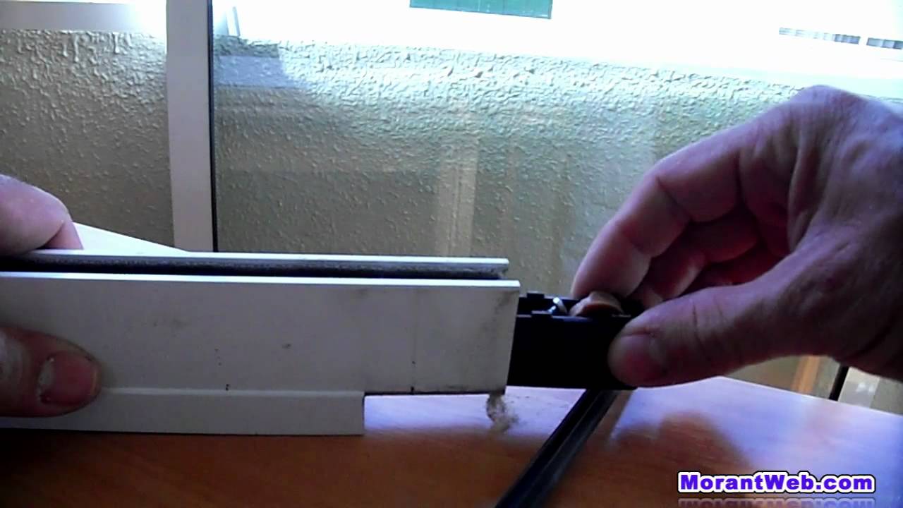 Watch Cambiar ruedas a la ventana corredera de Aluminio Now Cambiar ruedas a la ventana corredera de Aluminio