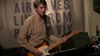 LoneLady - Groove It Out (Live on KEXP)