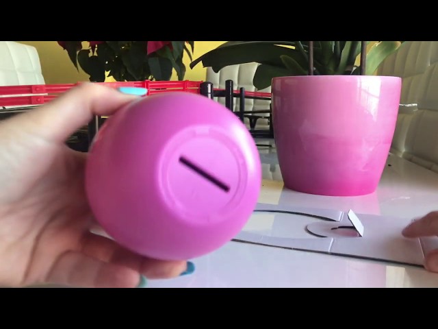 Vídeo relacionado con PLAYMOBIL Ostereier Huevo Camarera mostrador, Color carbón (70084)