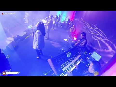 DarahMu Yesus medley By The Blood (Kubebas) - song cover