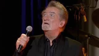 Eddy Mitchell – Toujours un coin qui me rappelle (Live officiel au Palais des sports 2016)