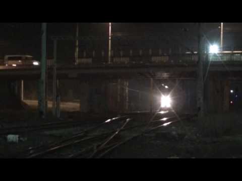 Trenul R5423 Adjud - Suceava Nord intra in statia Suceava cu EA655 - 23.12.2016