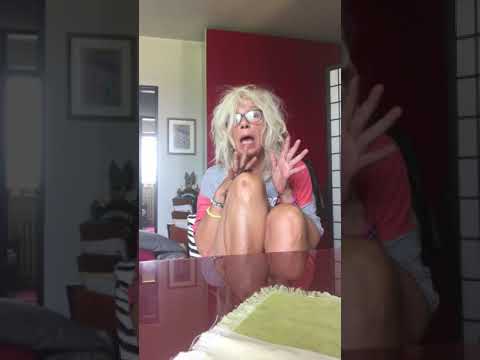 RadicalChic, ipocrisia, PiccolaMediaBorghesia..Travolti da un insolito destino in un marcio mare di.