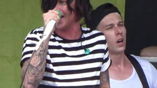 Sleeping with Sirens We like it Loud Warped tour in Houston texas 2016
