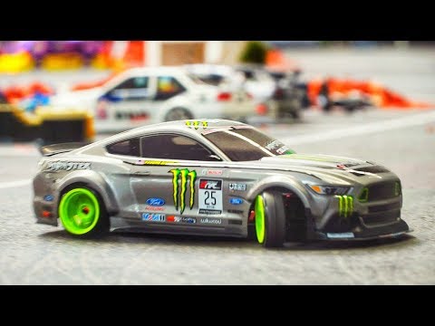 RC DRIFT CAR RACE MODELS IN DETAIL AND MOTION! SCALE 1:10 DRIFT CARS