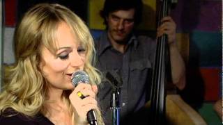 Isobel Campbell & Willy Mason - Cool Water (Amoeba Green Room Session)