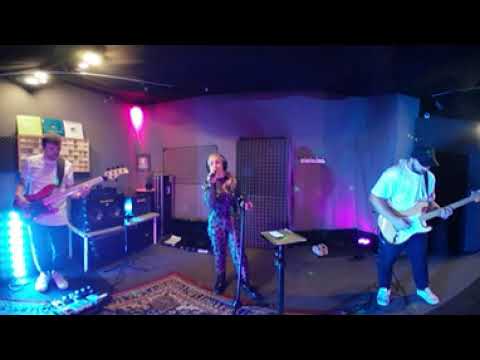 Puhas Kuld - tutvustav klipp