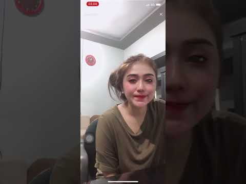 Tiktok live Cewe cantik semok