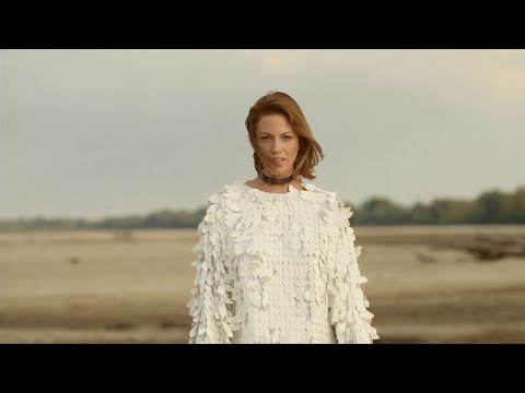 Kari Sál - If I Go Away (Official Video)